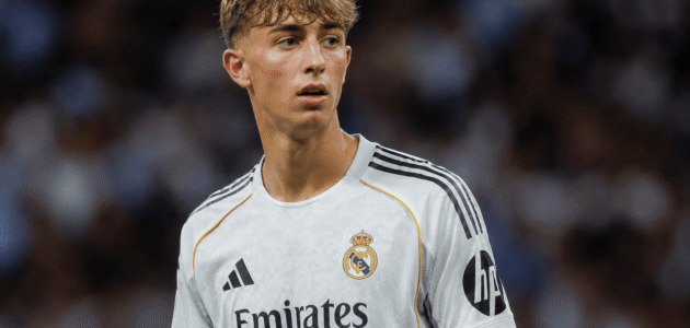 دين هويسن مدافع ريال مدريد يرد برسالة واضحة على استبعاده من قائمة منتخب إسبانيا في كأس العالم 2026، بعد جدل واسع حول قرار لويس دي لا فوينتي.